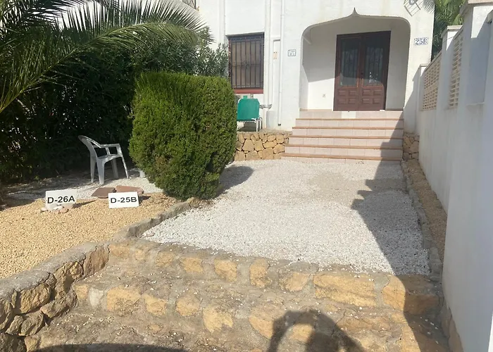 Apartmaento Con Jardin Y Piscina