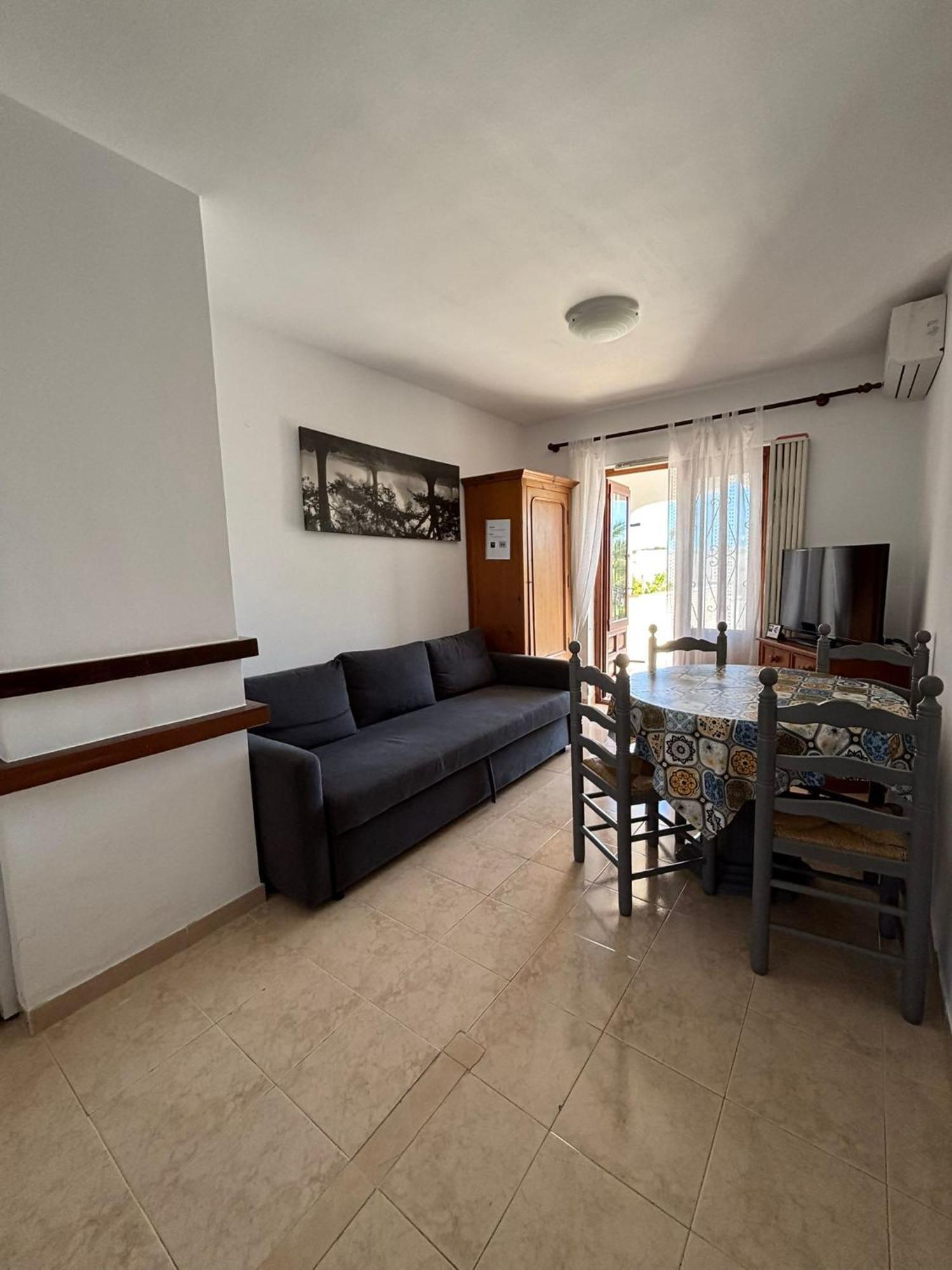 Apartmaento Con Jardin Y Piscina *