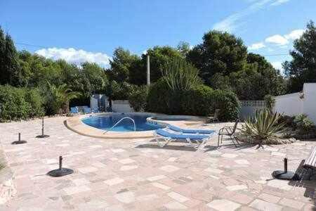 Apartment Con Jardin Piscina Y Parking Calpe