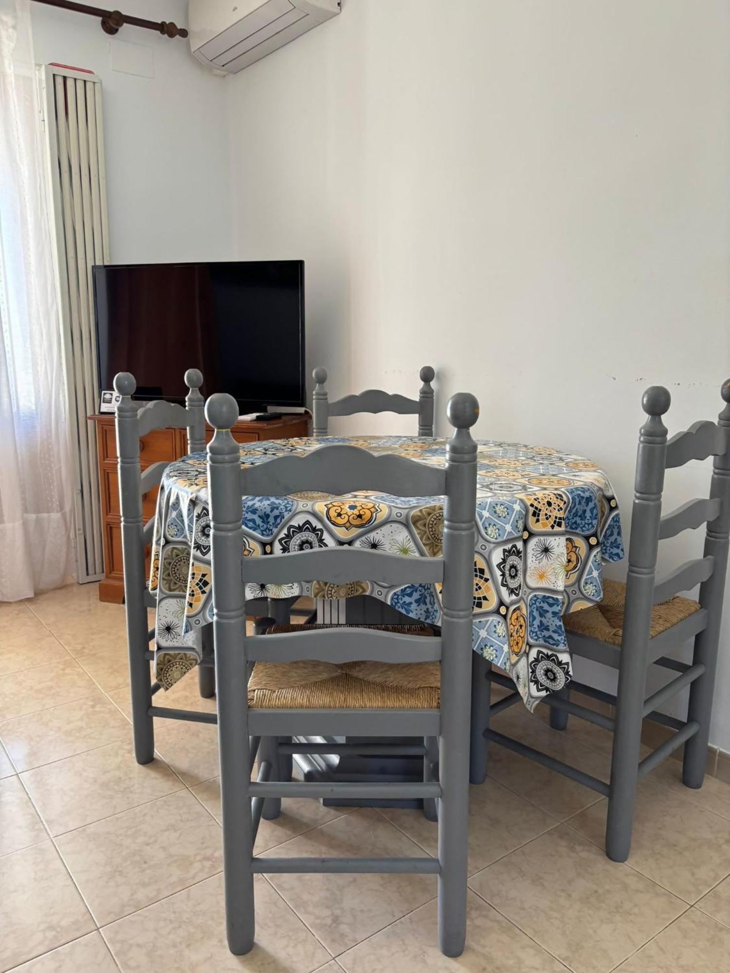 Con Jardin Piscina Y Parking Apartment *